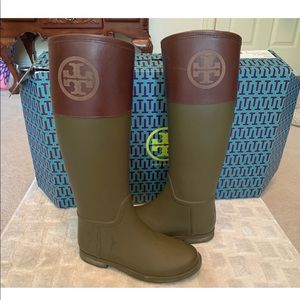 Tory Burch Classic Rainboot.